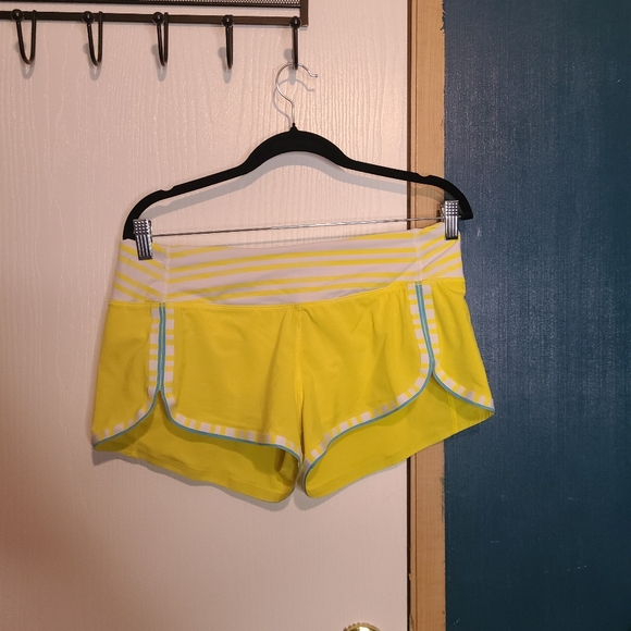 lululemon athletica Pants - ☀️🌧317 lululemon Yellow Striped Women's Shorts